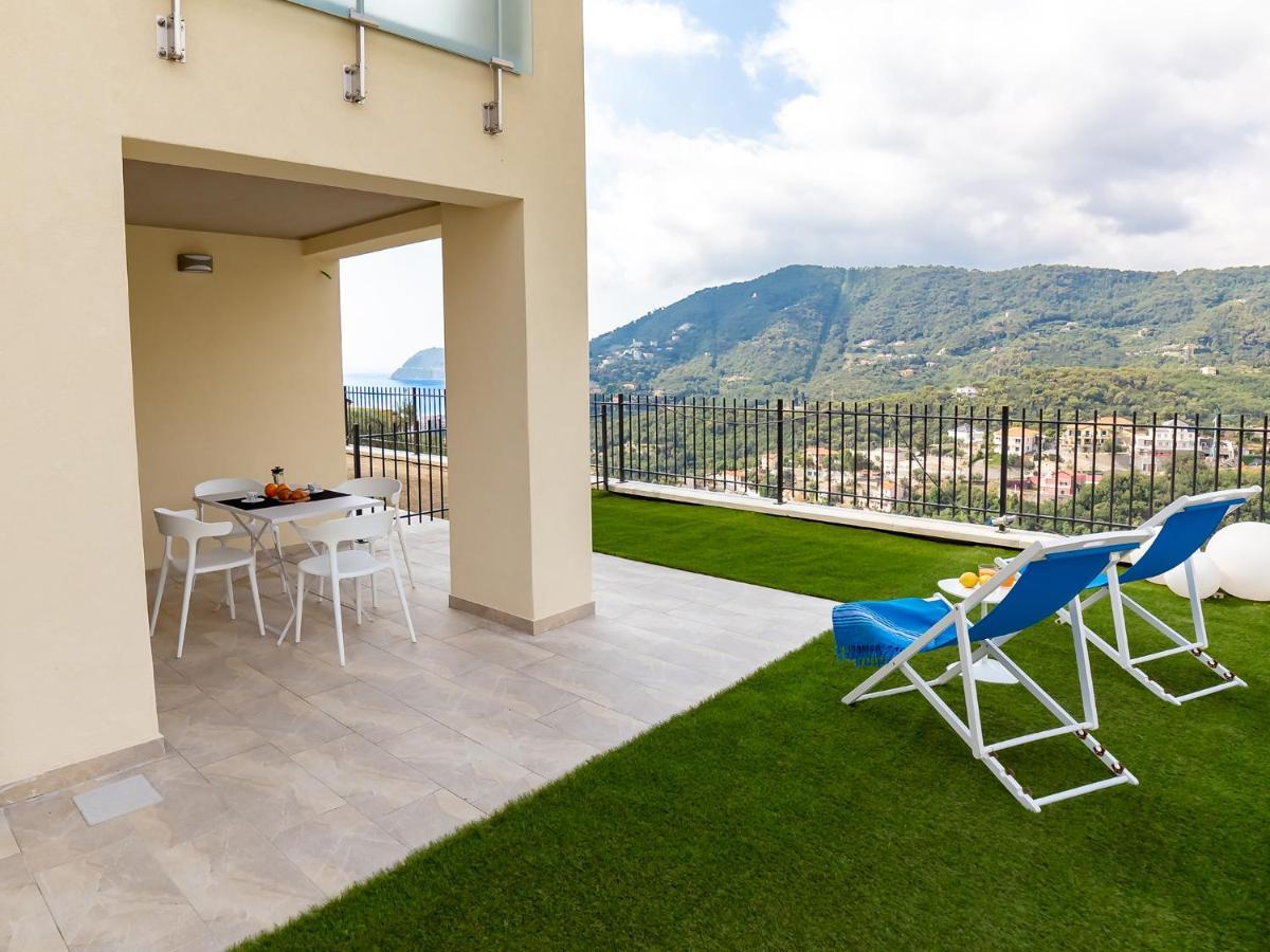 Villa Hanbury With Swimming Pool And Parking In Alassio Eksteriør bilde